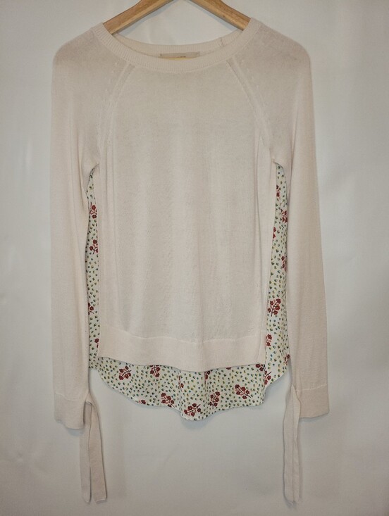 LOFT Sweaters - LOFT Petites Ivory Lightweight Layered Sweater with Floral Side and Back Panels